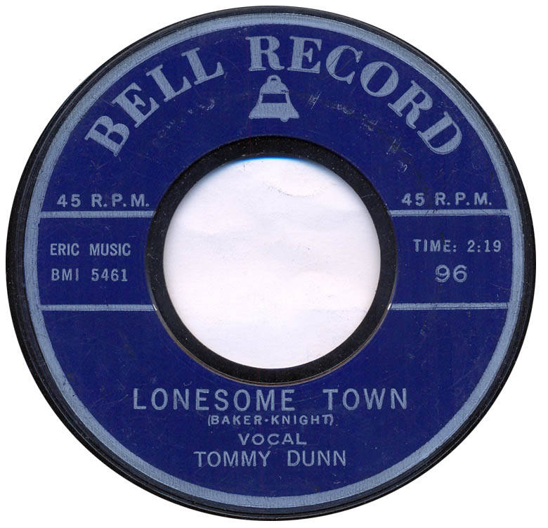 Tommy Dunn - Lonesome Town / Jackie Robbins - Chantilly Lace 08566 Vinyl Singles Goede Staat